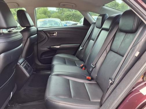 2016 Toyota Avalon XLE