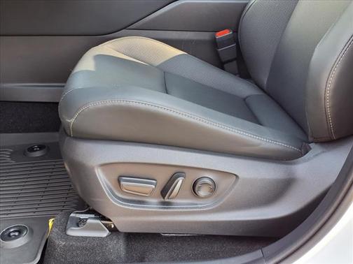 2025 Toyota Crown Signia Limited