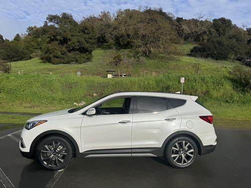 2017 Hyundai Santa Fe Sport 2.0L Turbo Ultimate
