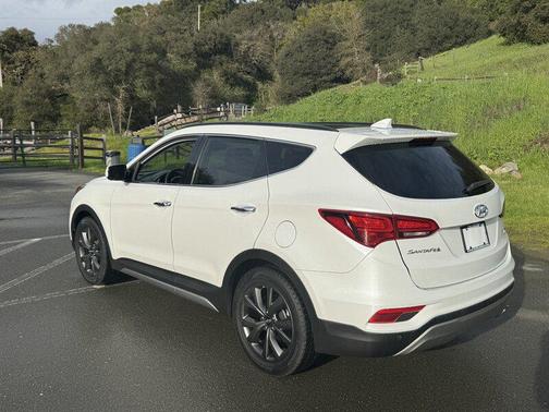 2017 Hyundai Santa Fe Sport 2.0L Turbo Ultimate