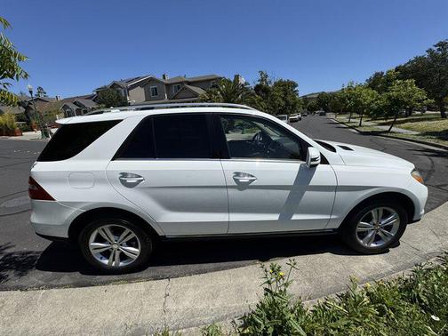 Polar White 2015 Mercedes-Benz M-Class ML 350