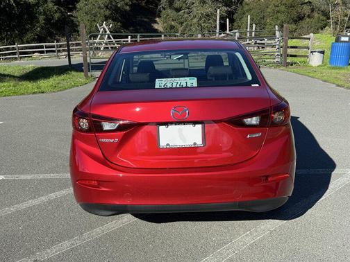 2018 Mazda Mazda3 Sport