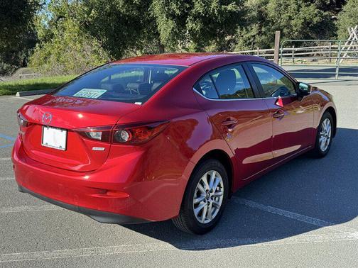 2018 Mazda Mazda3 Sport