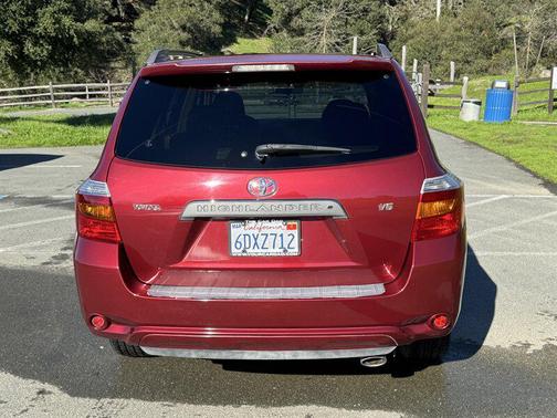 2008 Toyota Highlander Sport