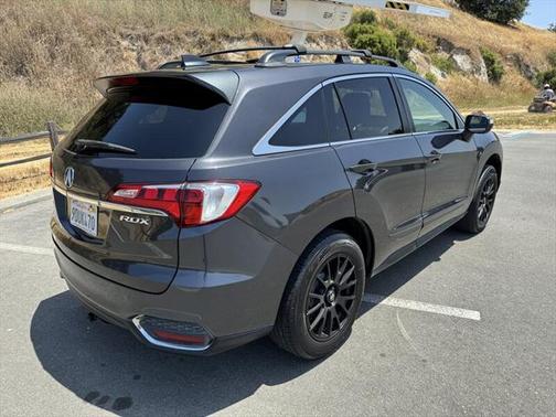 2016 Acura RDX Technology & AcuraWatch Plus Package