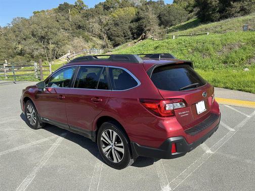2018 Subaru Outback 2.5i Limited