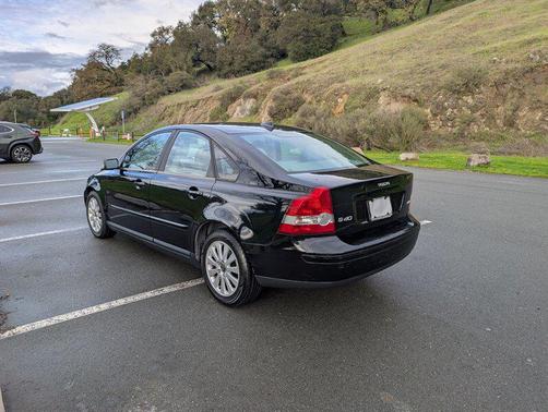 2005 Volvo S40 2.4i