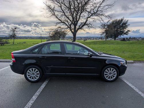 2005 Volvo S40 2.4i