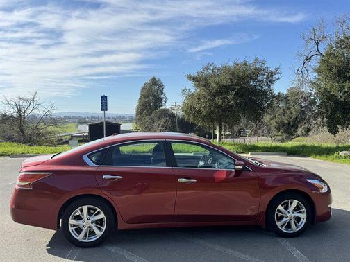 2014 Nissan Altima 2.5 SV