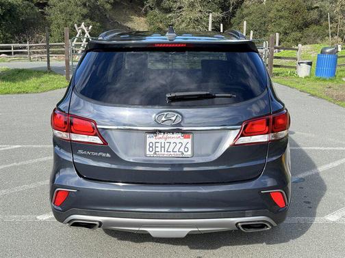 2018 Hyundai SANTA FE SE