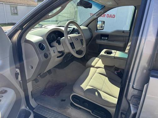 2004 Ford F-150 XLT SuperCrew