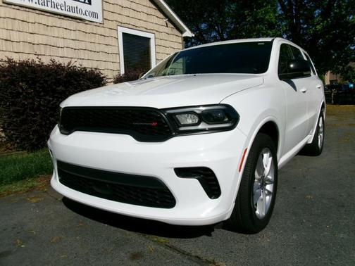 White Knuckle Clearcoat 2024 Dodge Durango GT Plus