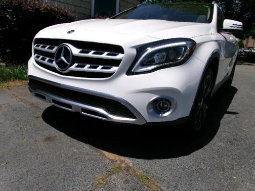 Polar White 2019 Mercedes-Benz GLA 250 Base