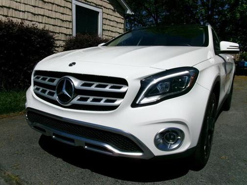Polar White 2019 Mercedes-Benz GLA 250 Base