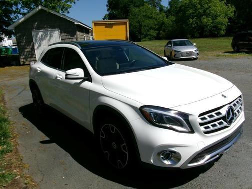 Polar White 2019 Mercedes-Benz GLA 250 Base