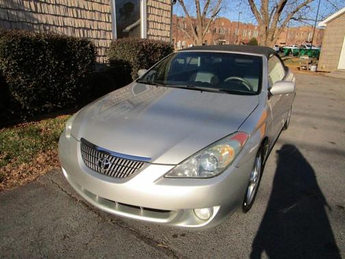 2005 Toyota Camry Solara SE V6