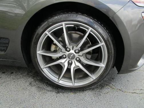 2023 Genesis G70 2.0T AWD