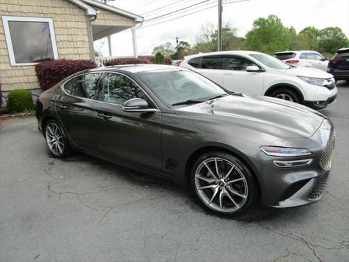 2023 Genesis G70 2.0T AWD