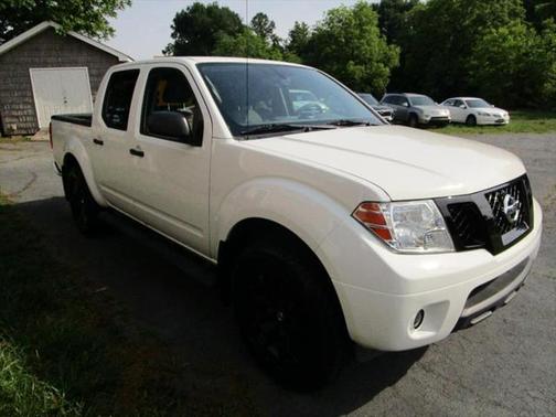 2021 Nissan Frontier SV
