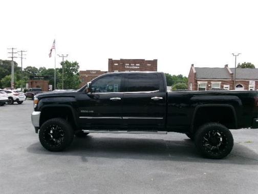 Onyx Black 2016 GMC Sierra 2500 SLT