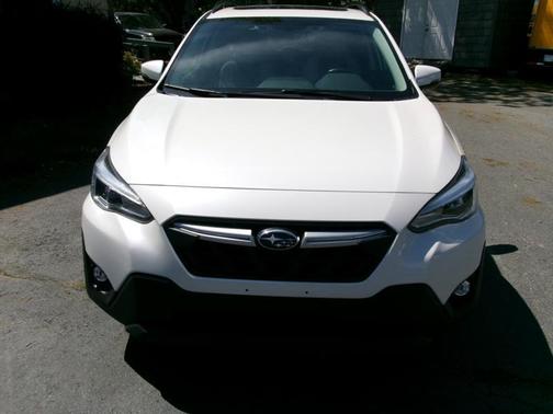 Crystal White Pearl 2023 Subaru Crosstrek Limited