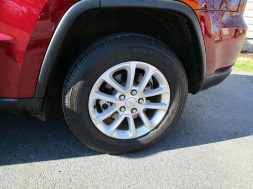 2021 Jeep Grand Cherokee Laredo