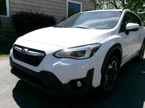 Crystal White Pearl 2023 Subaru Crosstrek Limited