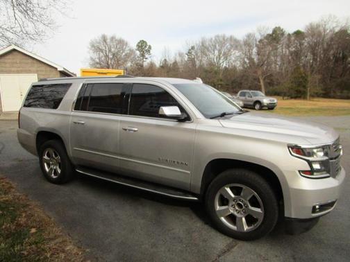 2018 Chevrolet Suburban Premier