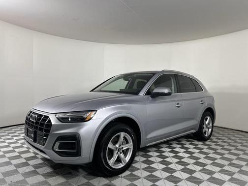 2022 Audi Q5 Premium 40 TFSI quattro S tronic