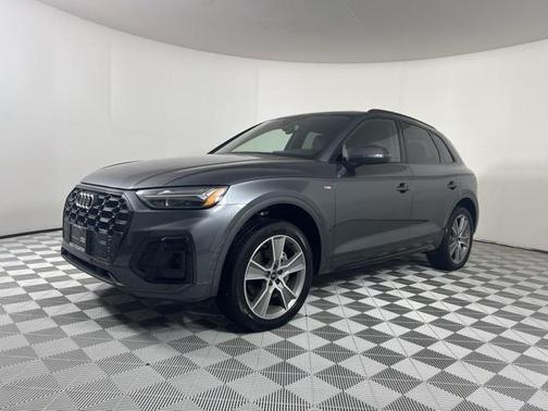 2025 Audi Q5 Premium 45 TFSI S line quattro