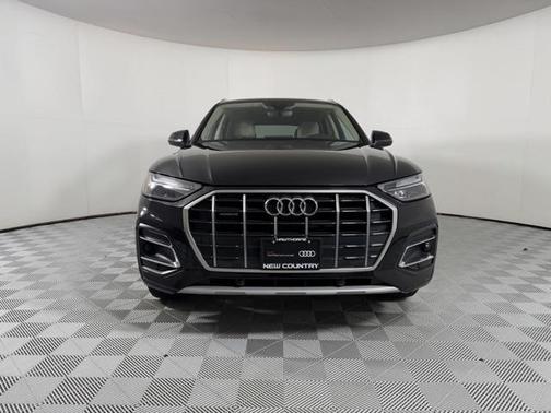 2023 Audi Q5 Premium 40 TFSI quattro S tronic