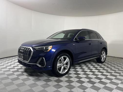 2021 Audi Q3 Premium 45 TFSI S line quattro Tiptronic