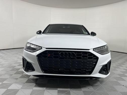 2022 Audi S4 Premium Plus TFSI quattro Tiptronic