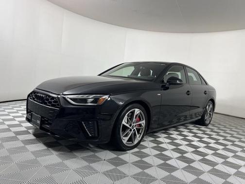 2022 Audi A4 Premium Plus 45 TFSI S line quattro S tronic