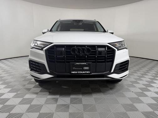 2022 Audi Q7 Premium Plus 55 TFSI quattro Tiptronic