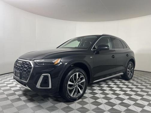 2022 Audi Q5 Premium 45 TFSI S line quattro S tronic