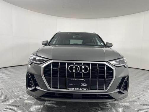 2024 Audi Q3 Premium 45 TFSI S line quattro Tiptronic