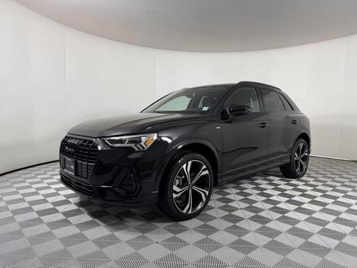 2023 Audi Q3 Premium Plus 45 TFSI S line quattro Tiptronic