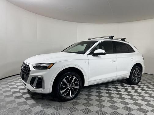 2022 Audi Q5 Premium Plus 45 TFSI S line quattro S tronic