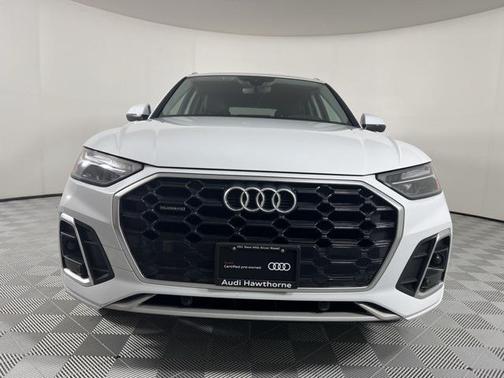 2022 Audi Q5 Premium 45 TFSI S line quattro S tronic
