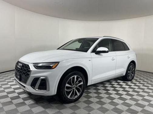2022 Audi Q5 Premium 45 TFSI S line quattro S tronic