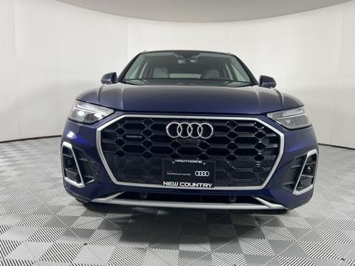 2022 Audi Q5 Premium Plus 45 TFSI S line quattro S tronic