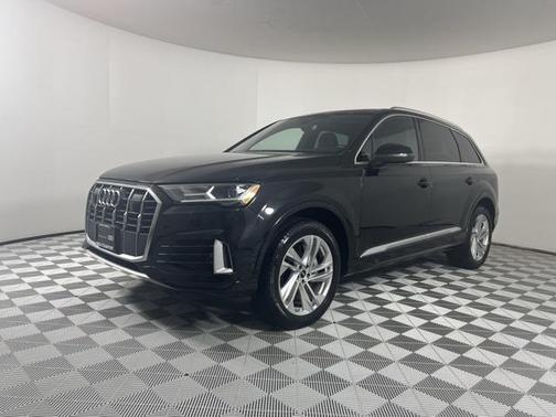 2023 Audi Q7 Premium 45 TFSI quattro Tiptronic