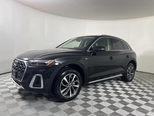 2025 Audi Q5 Premium Plus 45 TFSI S line quattro S tronic