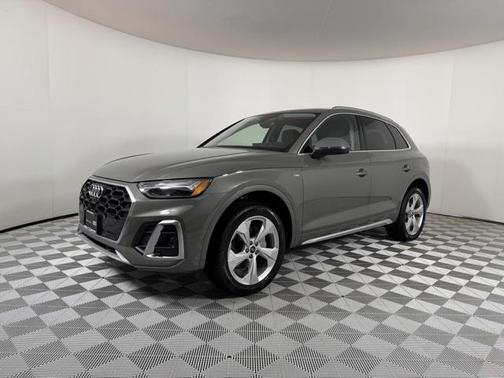 2024 Audi Q5 Premium Plus 45 TFSI S line quattro