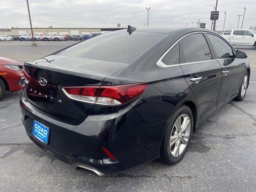 Photo 3 of 27 of 2018 Hyundai Sonata SEL