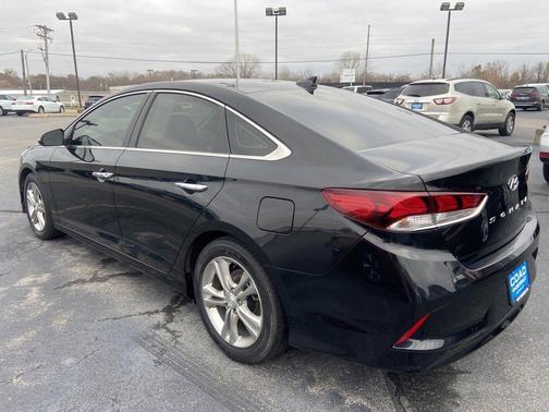 Photo 5 of 27 of 2018 Hyundai Sonata SEL