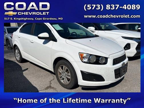 Summit White 2015 Chevrolet Sonic LT