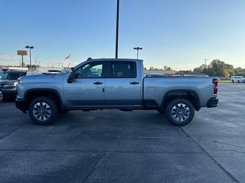 Sterling Gray Metallic 2026 Chevrolet Silverado 2500 Custom