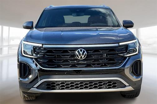 2025 Volkswagen Atlas Cross Sport 2.0T SE w/Technology 4MOTION